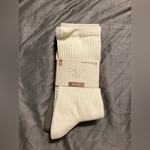 NWT Calia Women's Gripper Crew Socks Cloud/Grey - Shoe Size 5-10 $24
